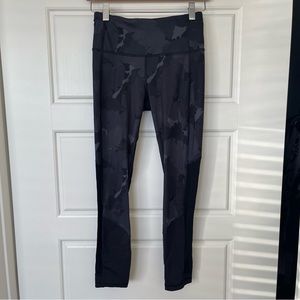 Lululemon camo legging